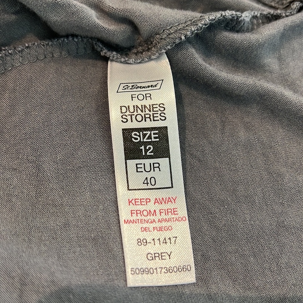 Dunnes Tank Top - Picture 7 of 8